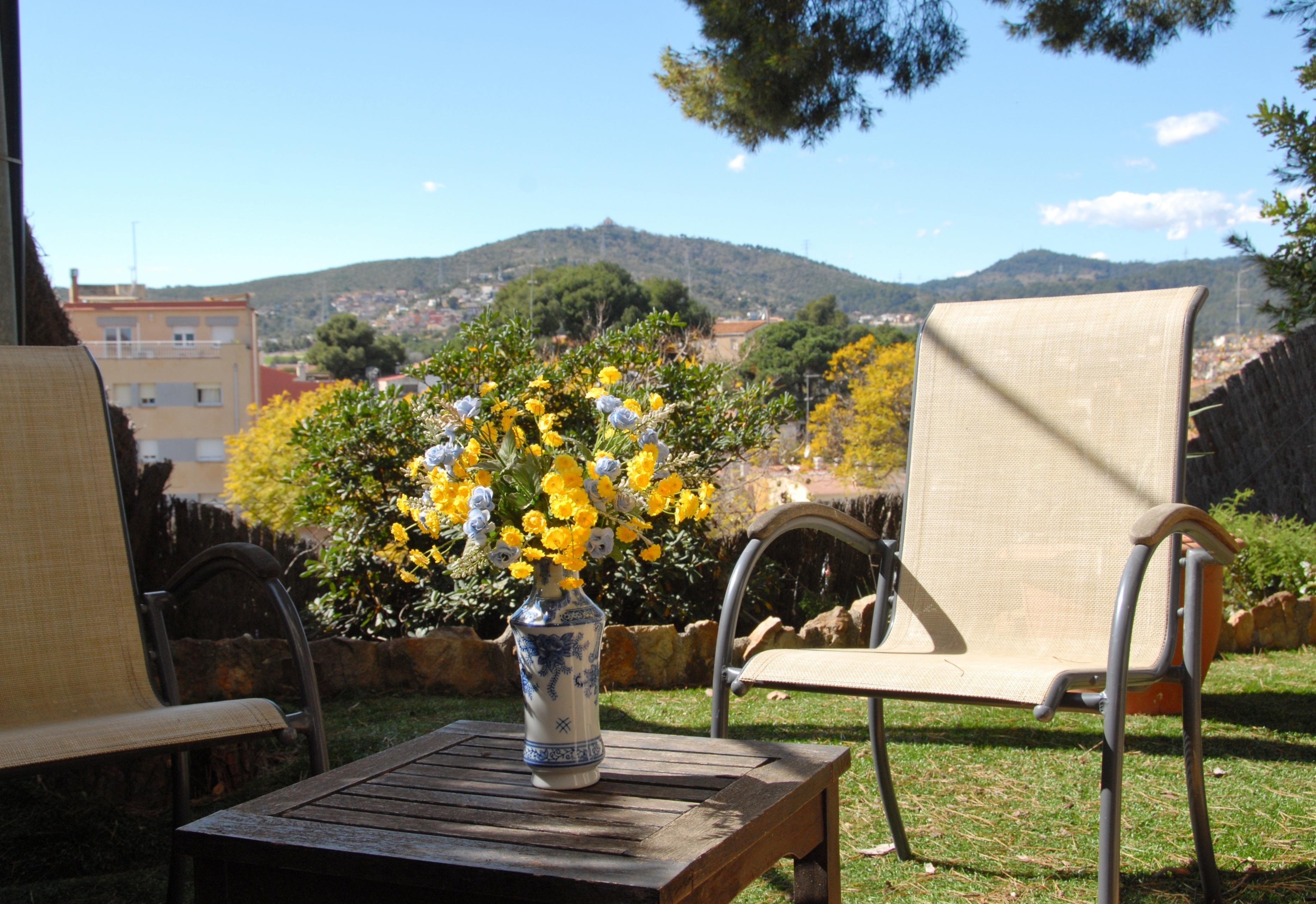 Hotel El Castell Sant Boi de Llobregat Εξωτερικό φωτογραφία