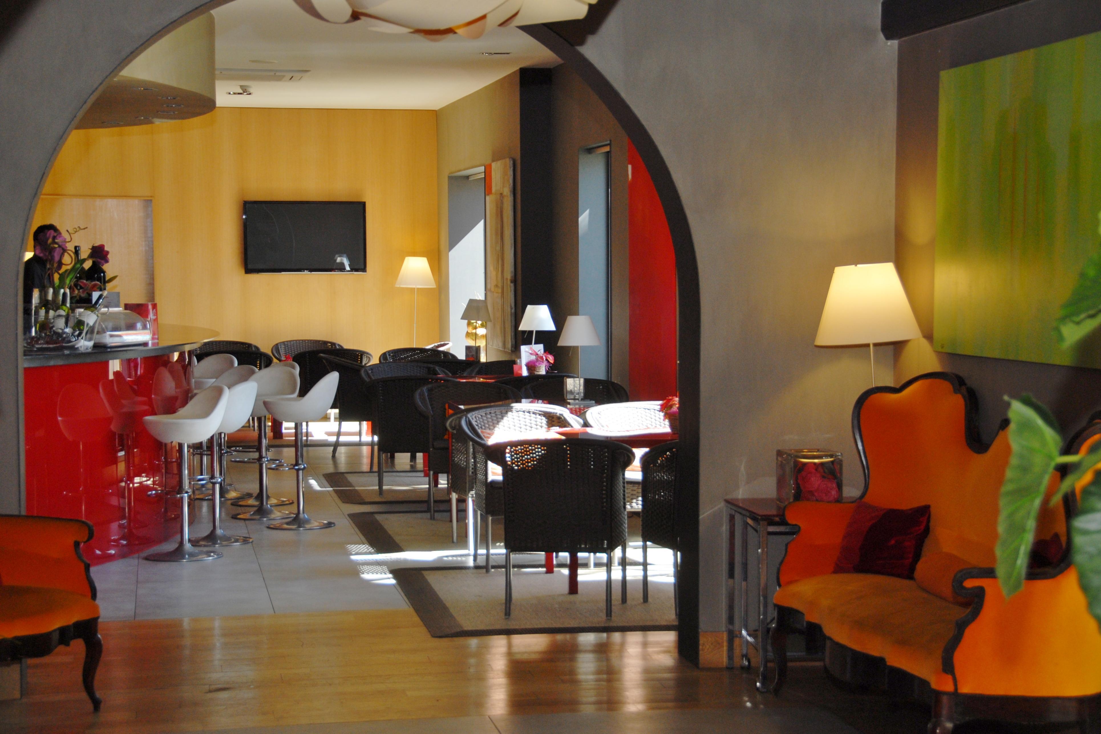 Hotel El Castell Sant Boi de Llobregat Εξωτερικό φωτογραφία